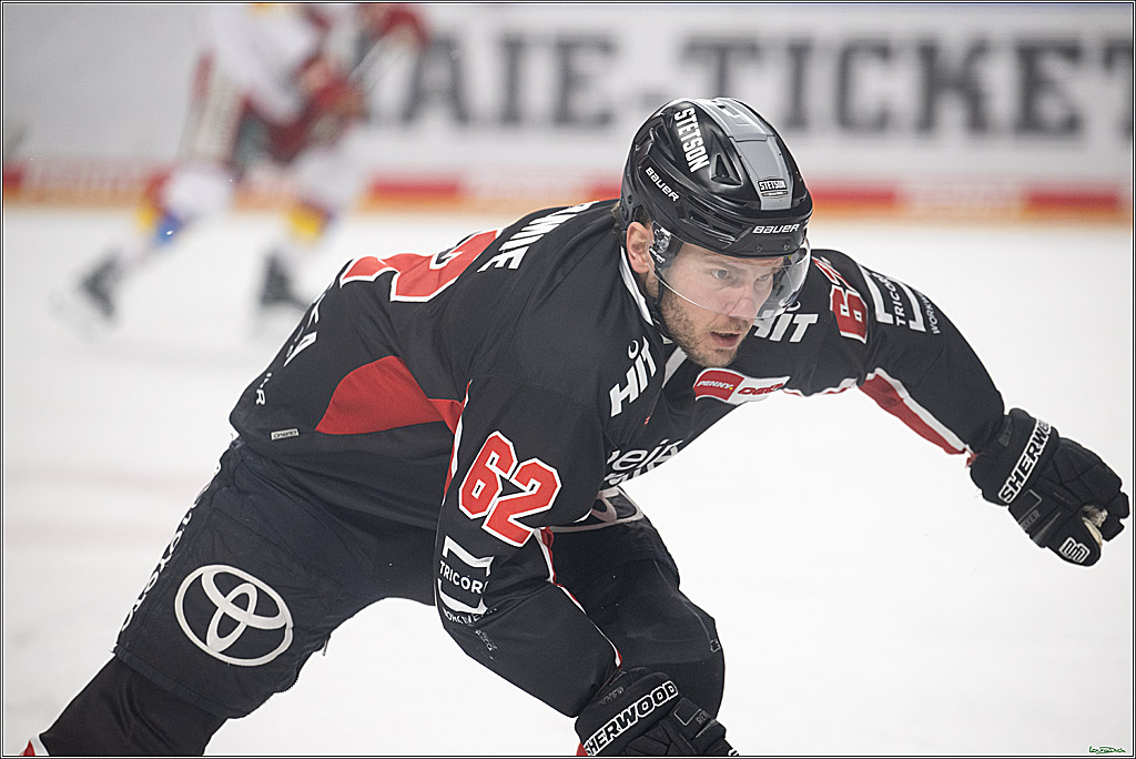 PENNY DEL; Koelner Haie-Duesseldorfer EG ; Koeln, 16.02.2025